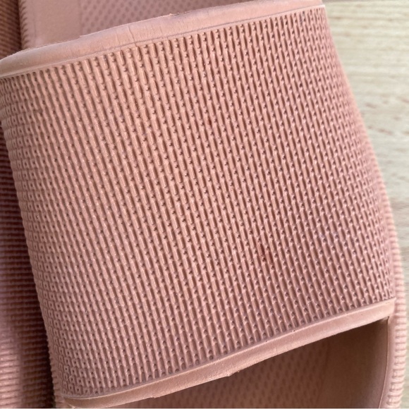 Cushionaire slides size 10, euro 40 - Picture 7 of 8